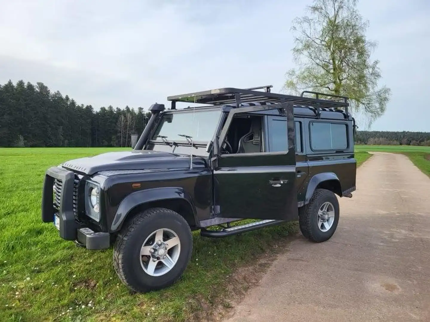 Land Rover Defender Defender 110 DPF Station Wagon S Schwarz - 1