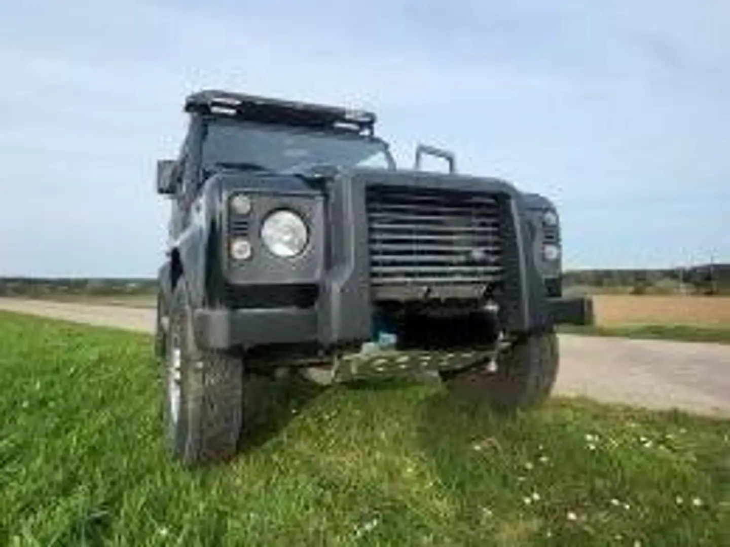 Land Rover Defender Defender 110 DPF Station Wagon S Schwarz - 2