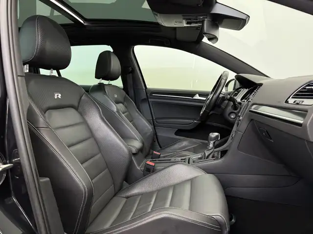 Volkswagen Golf view 14