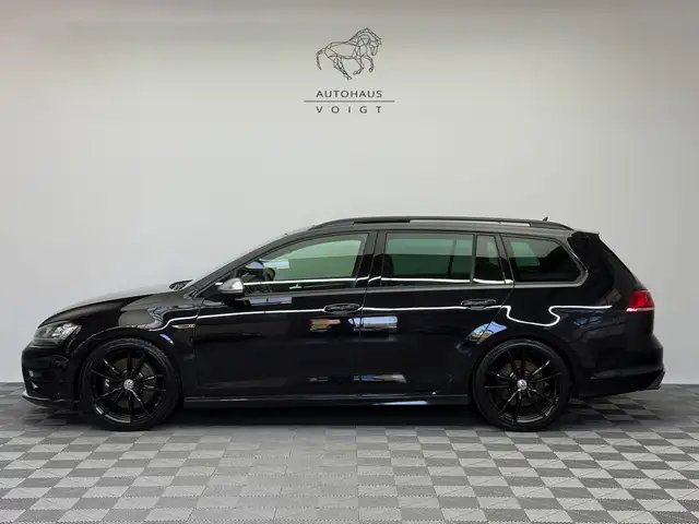 Volkswagen Golf main image