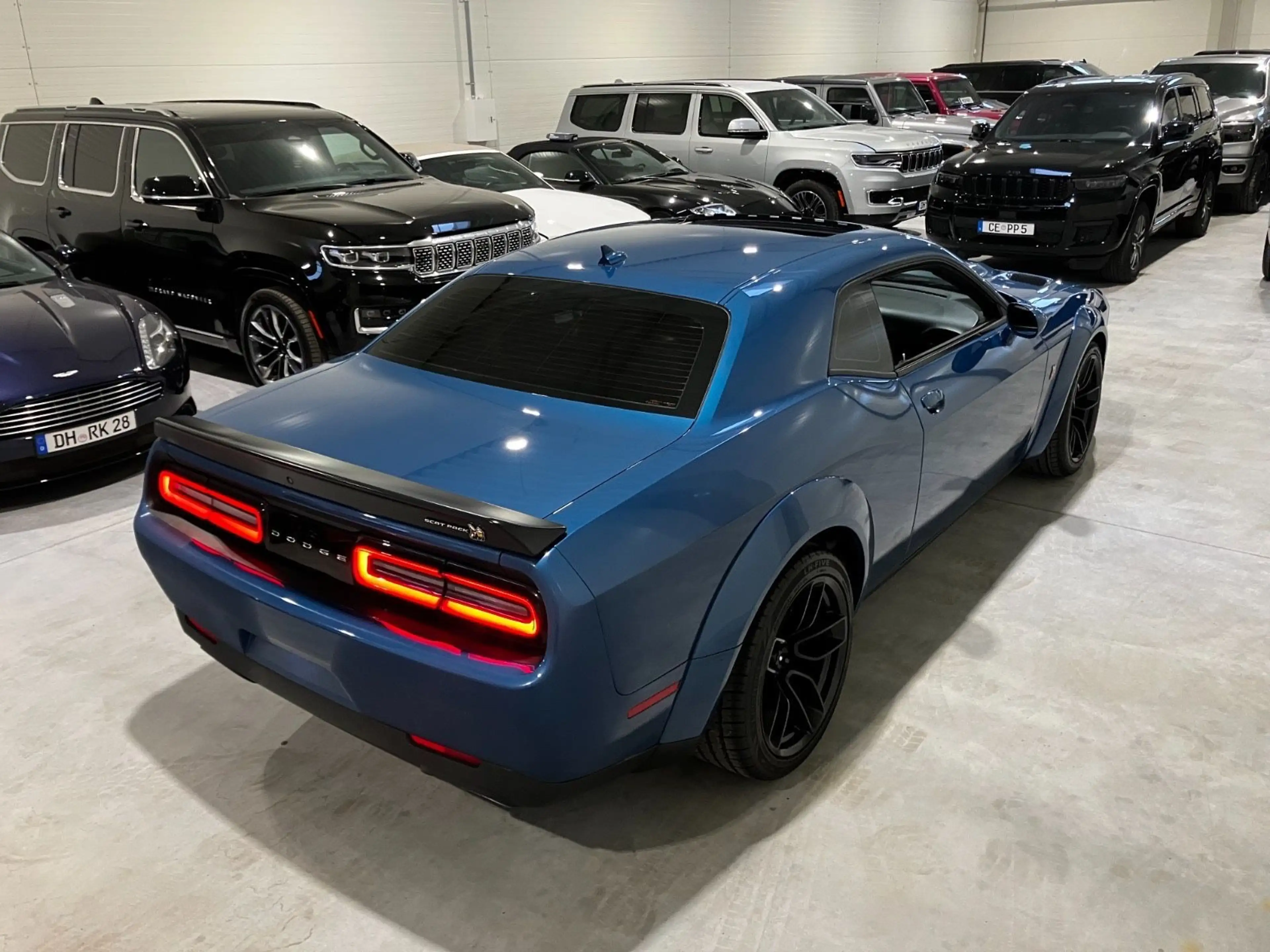 Dodge Challenger 6,4 Orig Widebody SRT Aut Nav Leder — photo 7