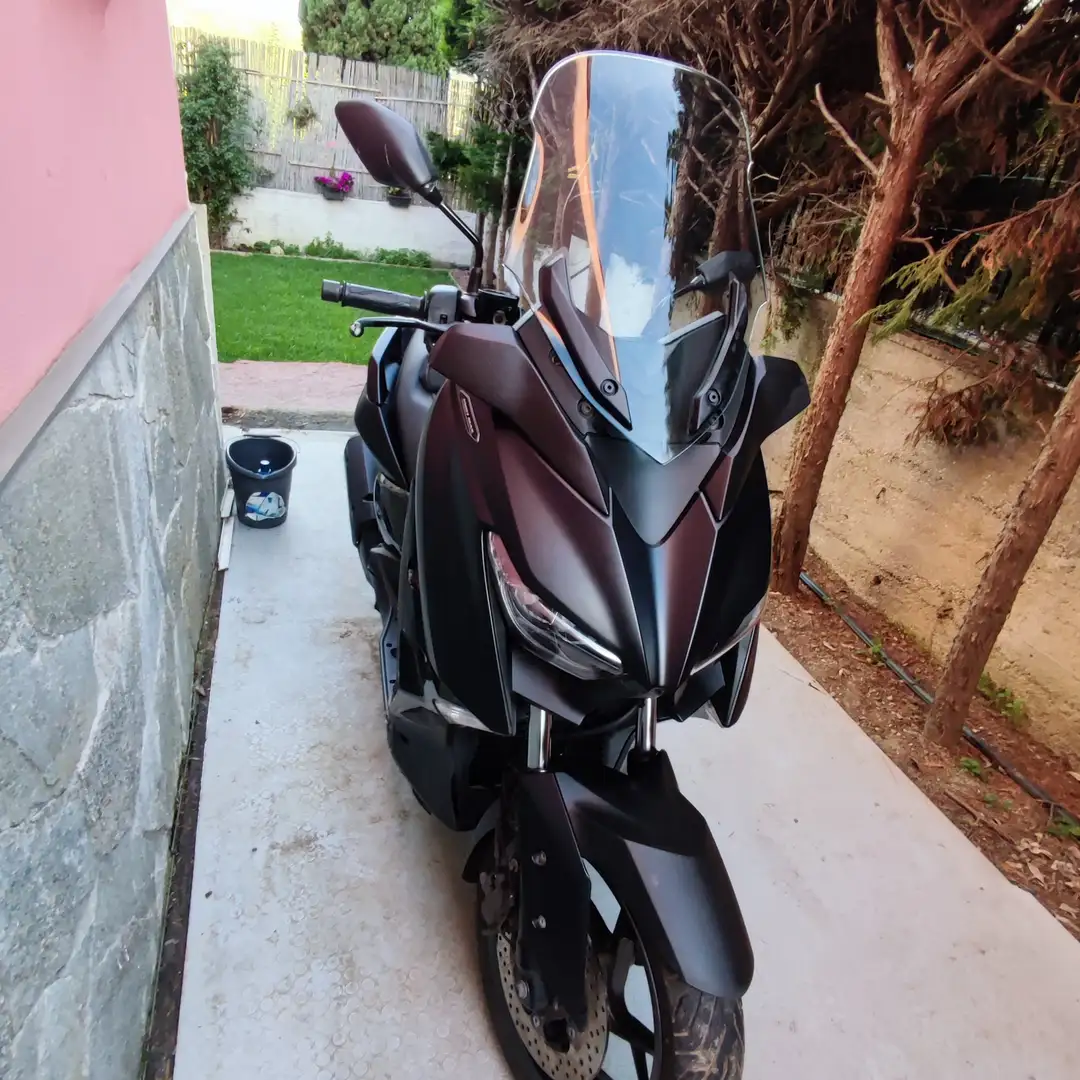 Yamaha X-Max 300 Ironmax Nero - 2