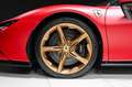 Ferrari SF90 Spider Lift*AFS*JBL*Apple*Matt* Rood - thumbnail 7
