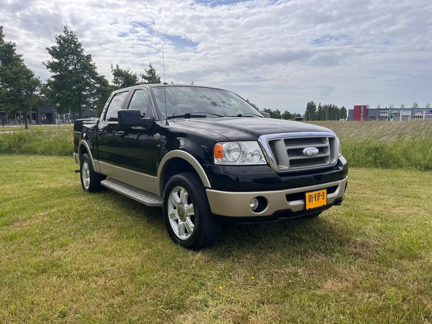 Ford F 150 King Ranch Zwart - 1