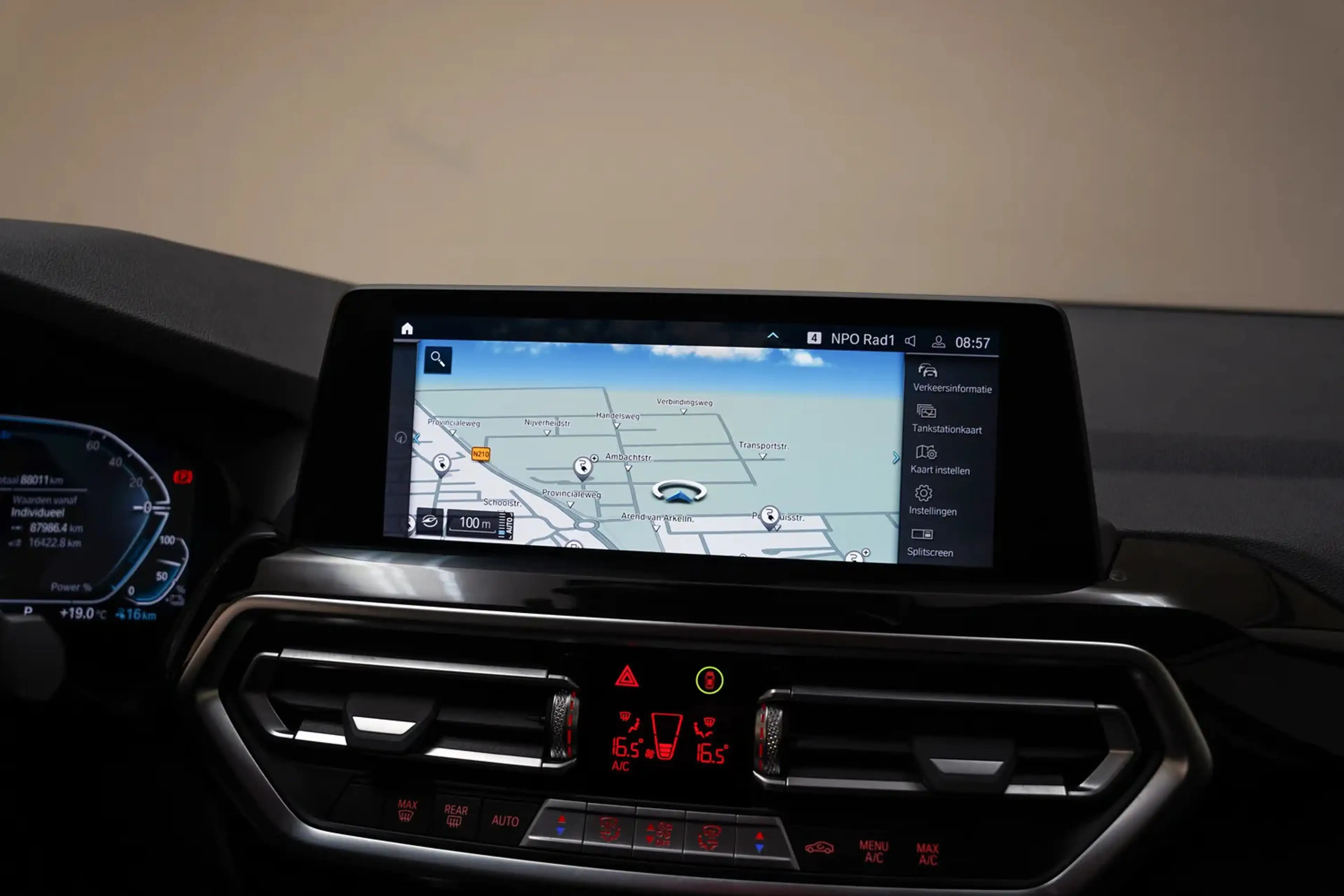 BMW X3 xDrive 30e Business Edition Facelift Aut. [ Panora — photo 8