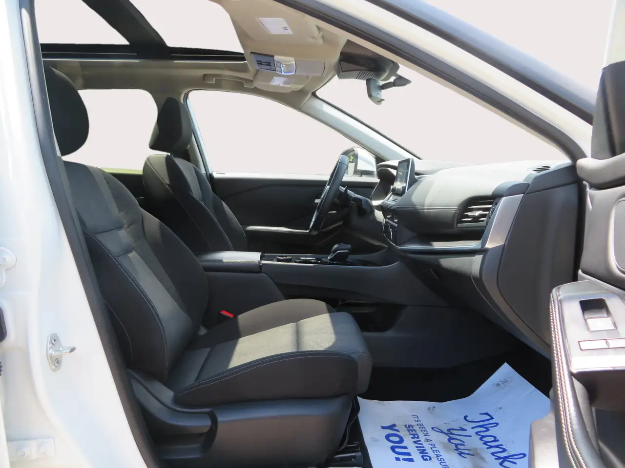 Nissan Rogue photo Nissan Rogue