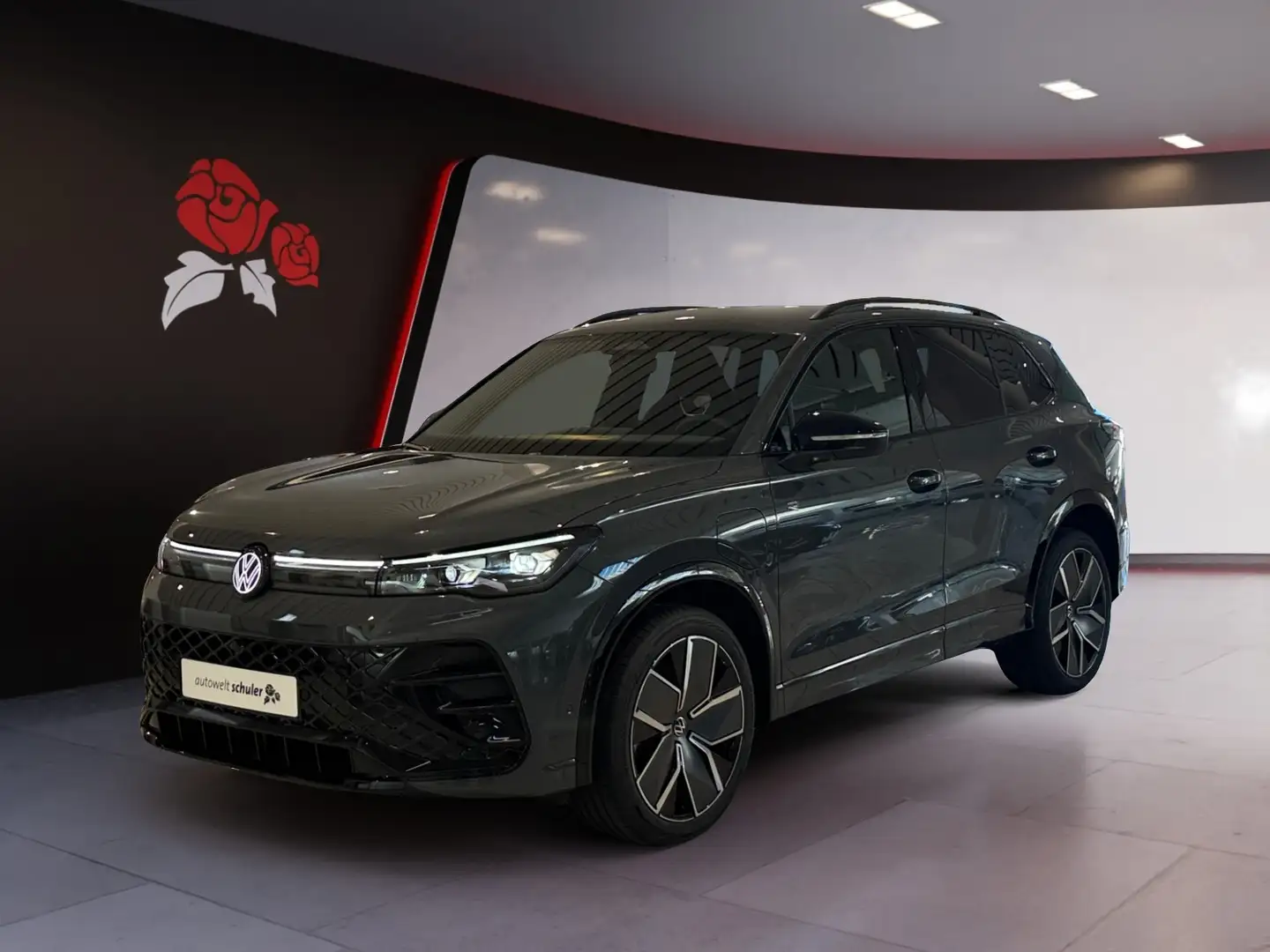 Volkswagen Tiguan R-Line 1,5 l eHybrid DSG 272 PS Grau - 2