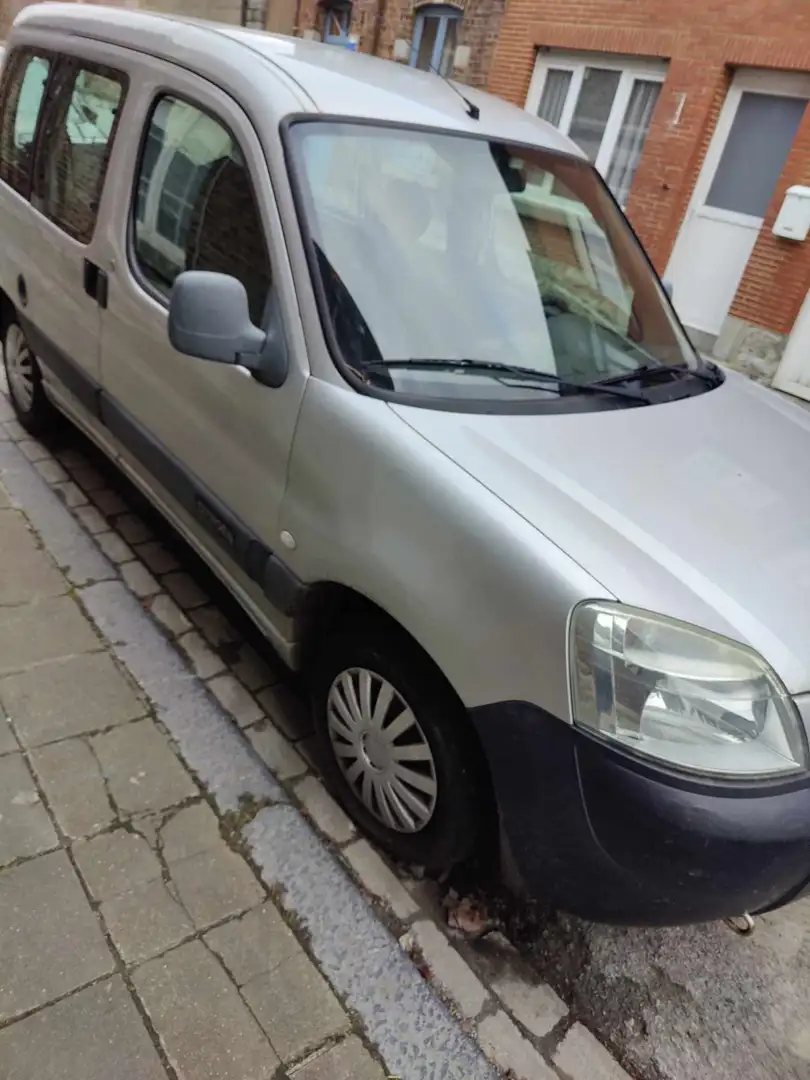 Citroen Berlingo Berlingo+1.4i+Tentation+(Hayon-Achterklep) Gri - 2