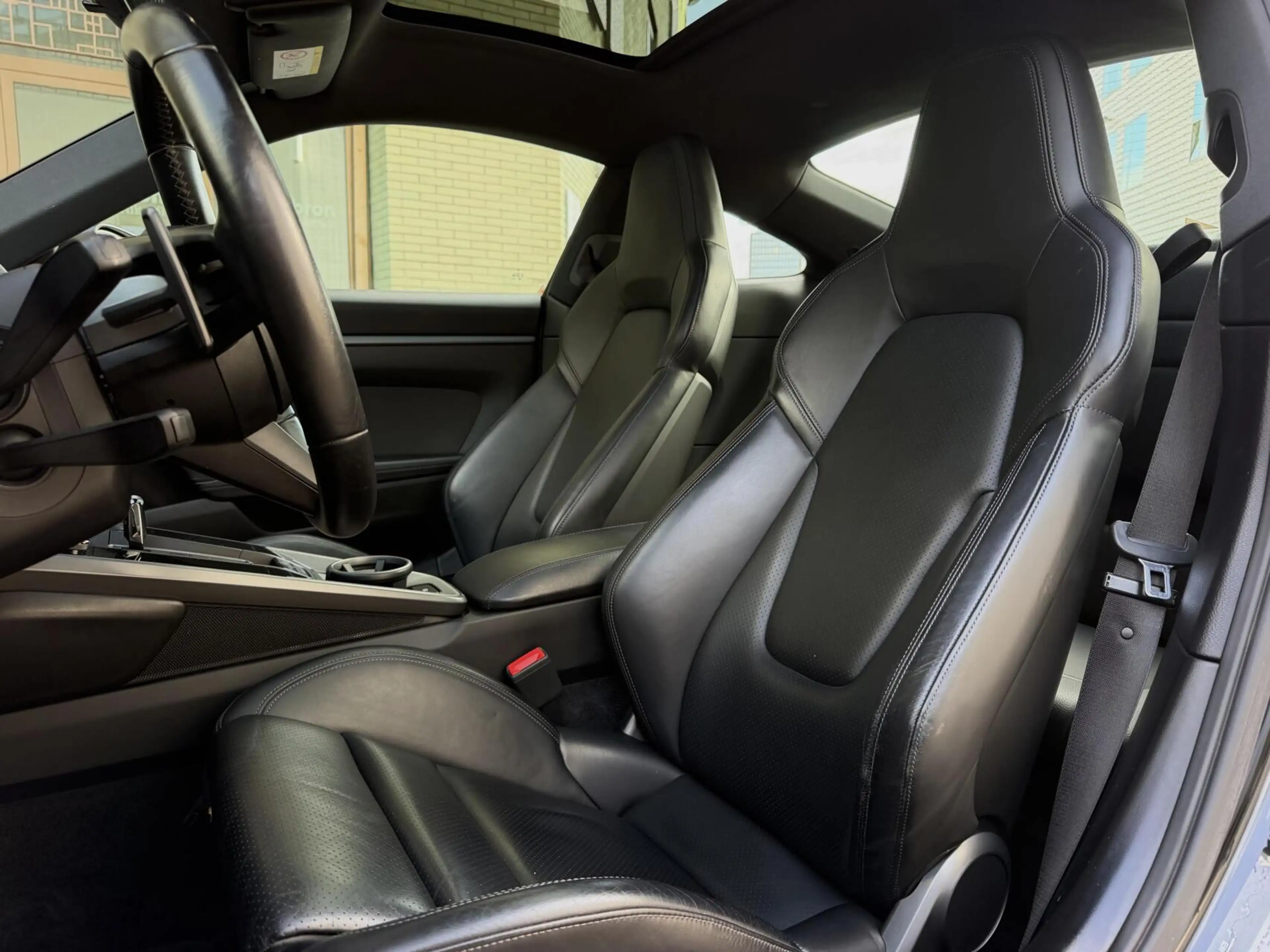 Porsche 992 3.0 Carrera S — photo 11