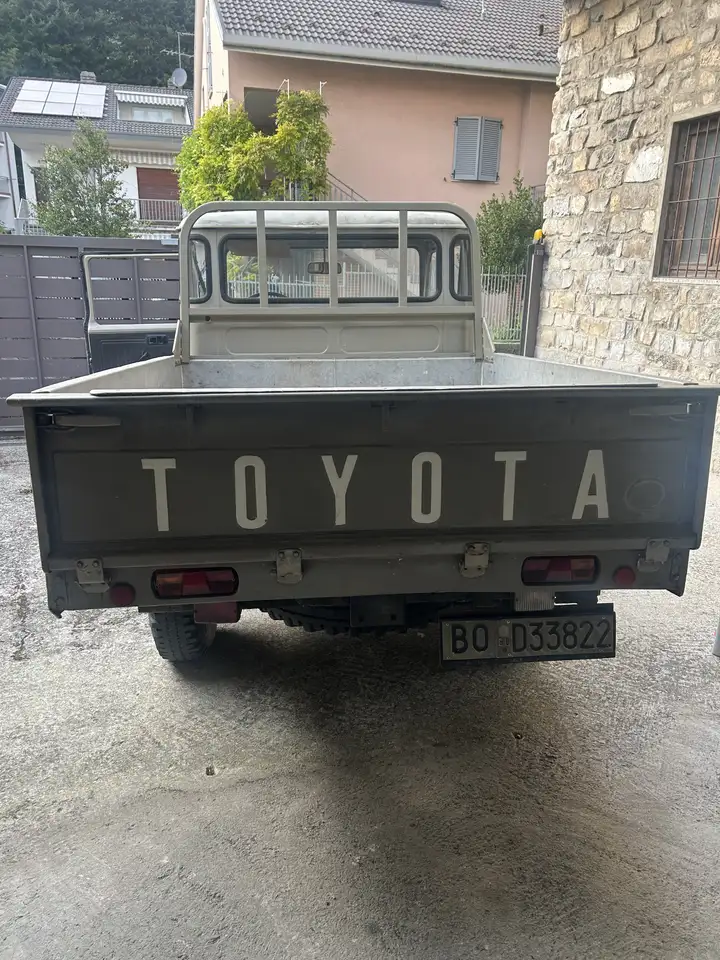 Toyota Land Cruiser Hj45, foto 2