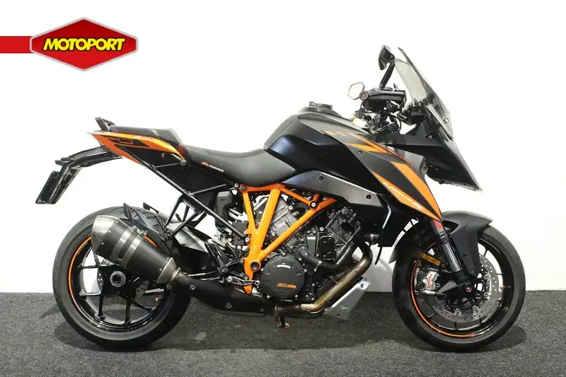 KTM 1290 Super Duke GT