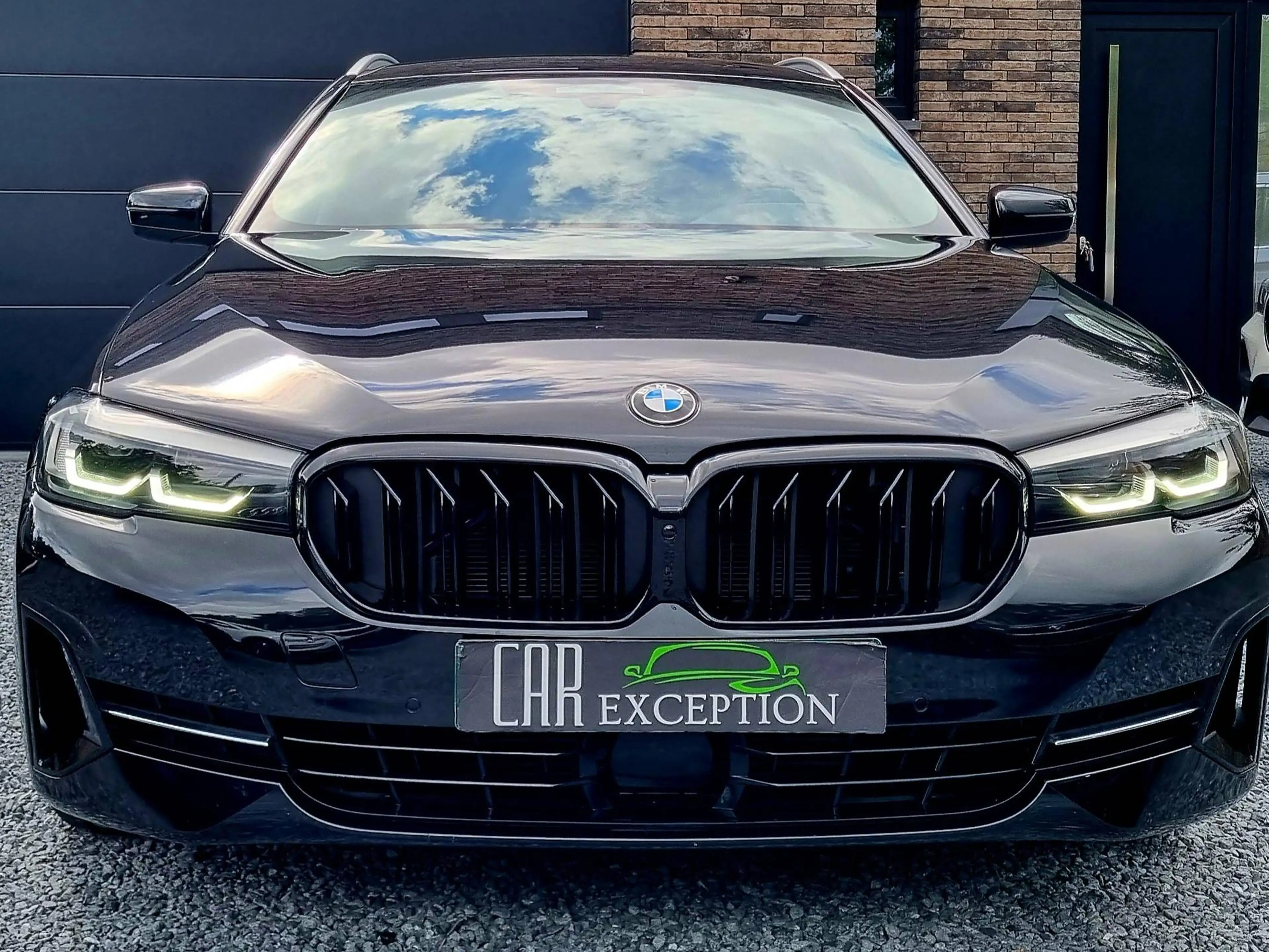 BMW 518 Touring 518 dA MHEV — photo 3