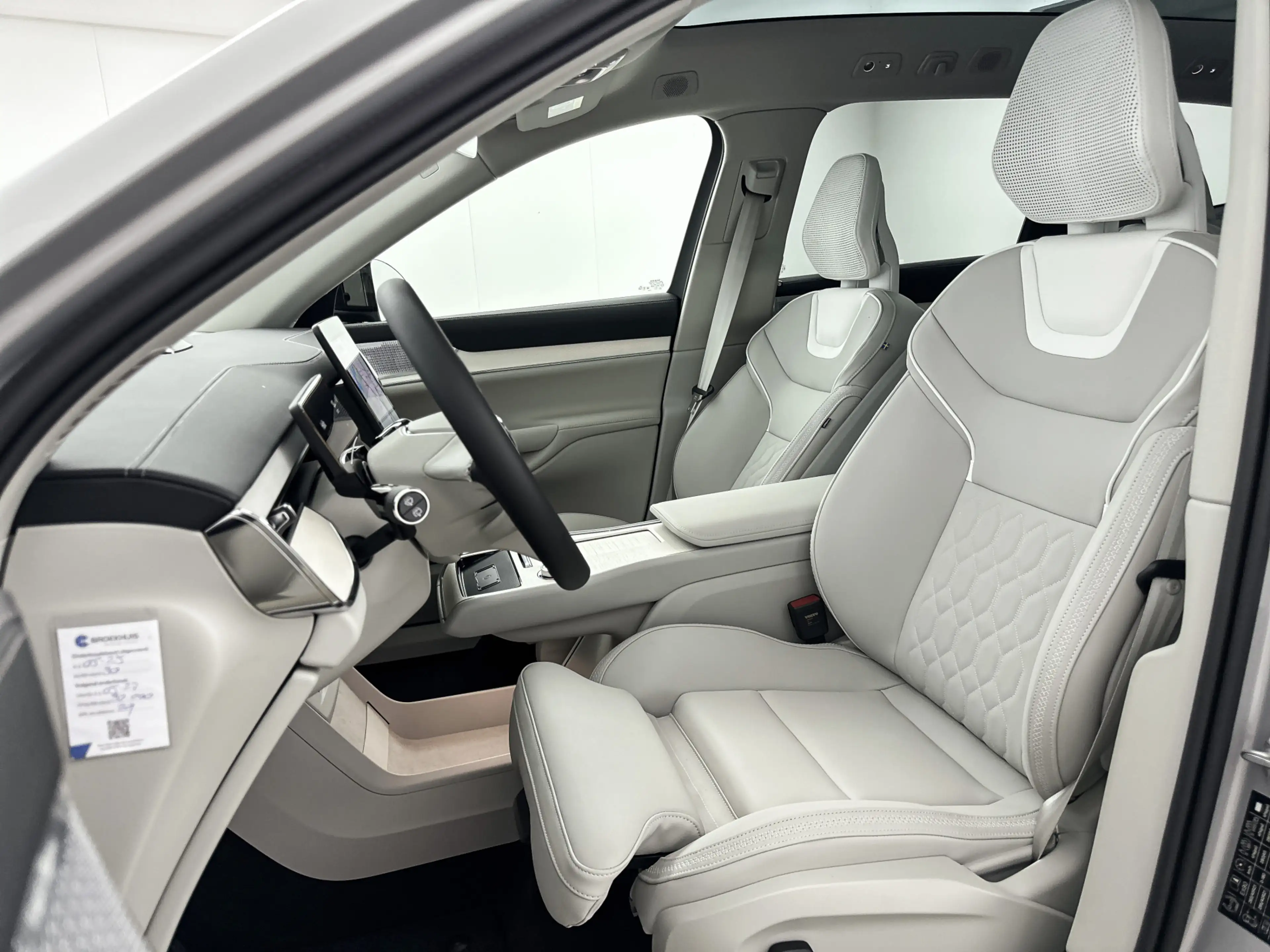 Volvo EX90 Twin Motor Performance Ultra 111kWh | 21" | Luchtv — photo 11