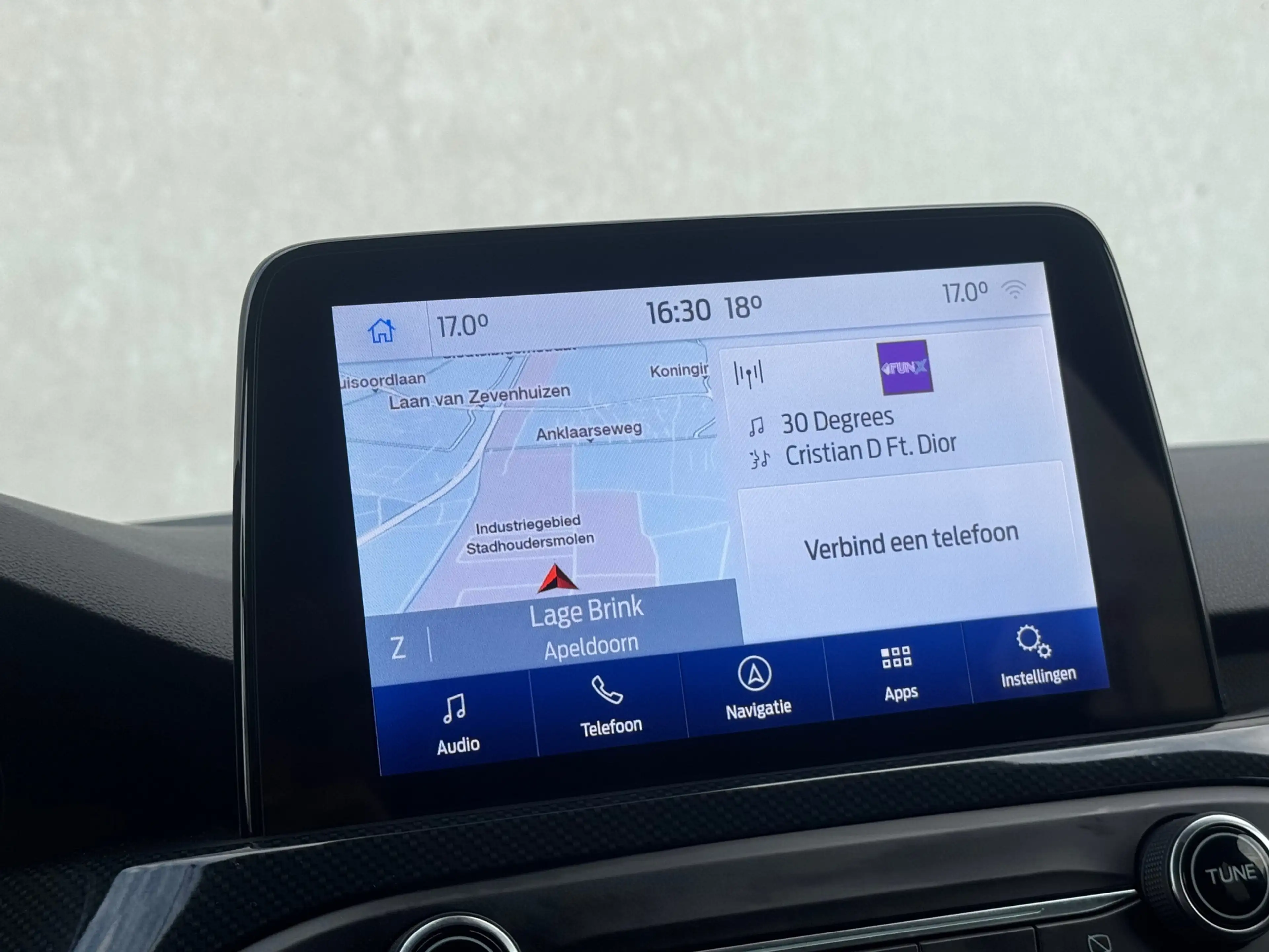 Ford Focus 1.0 EcoBoost ST Line Business NAV CRUISE 18 INCH C — photo 14