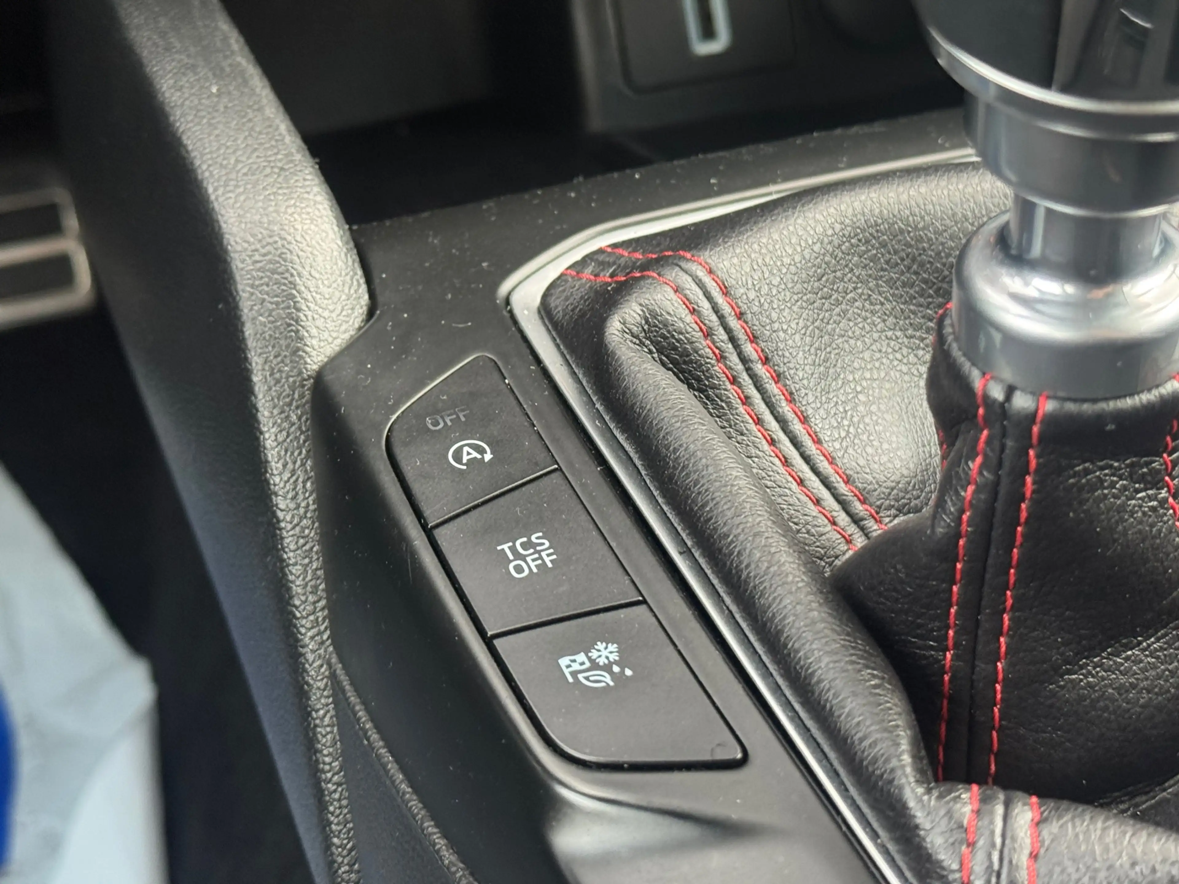 Ford Focus 1.0 EcoBoost ST Line Business NAV CRUISE 18 INCH C — photo 16