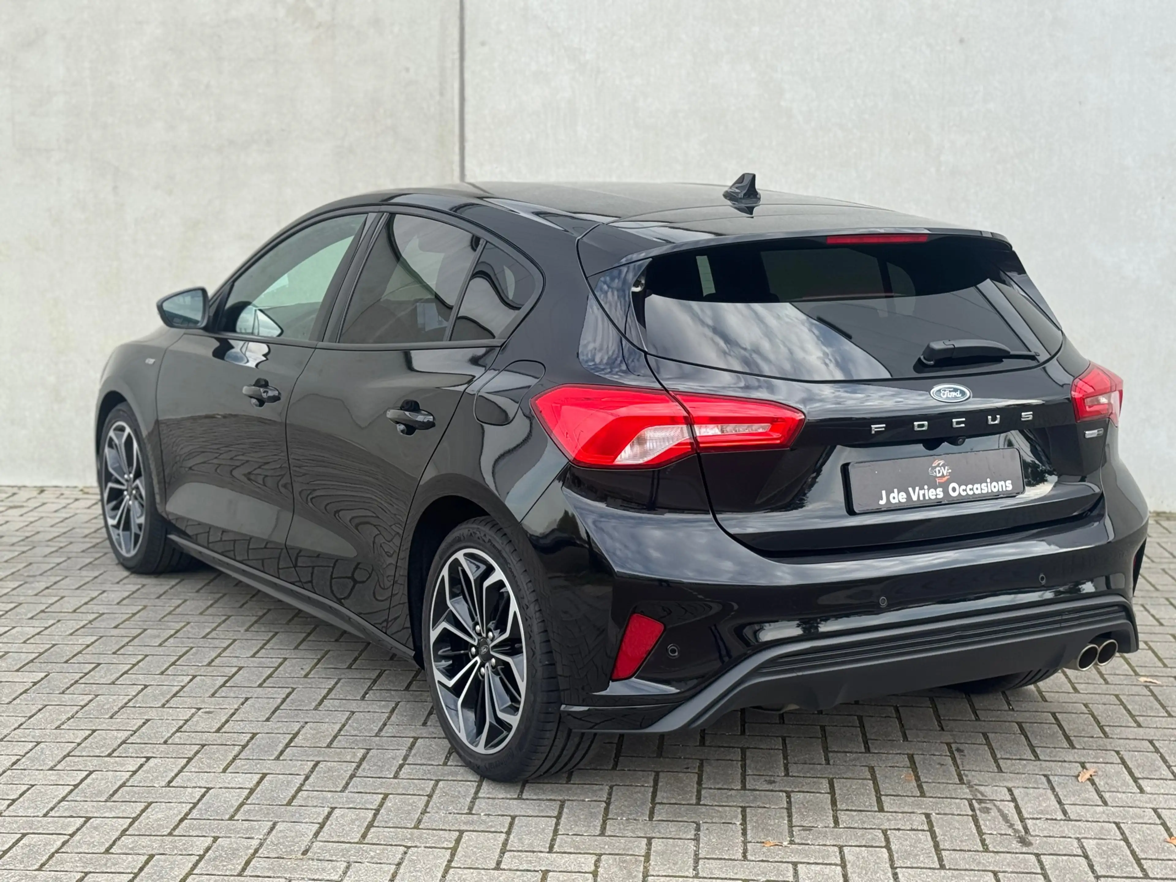 Ford Focus 1.0 EcoBoost ST Line Business NAV CRUISE 18 INCH C — photo 6