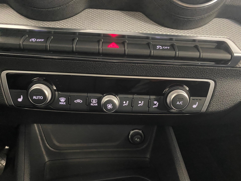 Audi Q2 30 1.0 TFSI S Line OPF LED*NAVI 85 kW (116 PS),... — photo 10