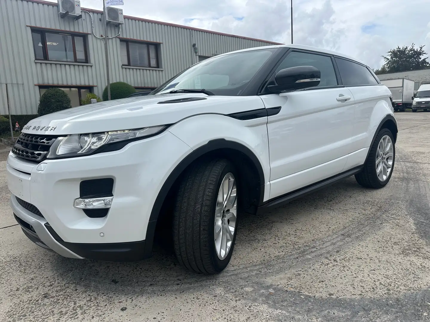 Land Rover Range Rover Evoque 2.2 SD4 Coupé 4WD PRESTIGE 190 PK Blanco - 1