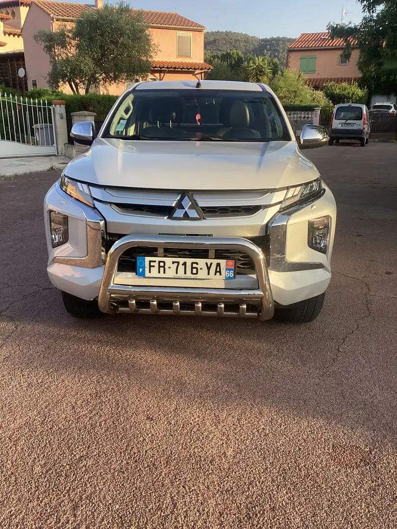 Mitsubishi L200 CLUB CAB 2.2 DI-D 150 AS&G 4WD INSTYLE - 2