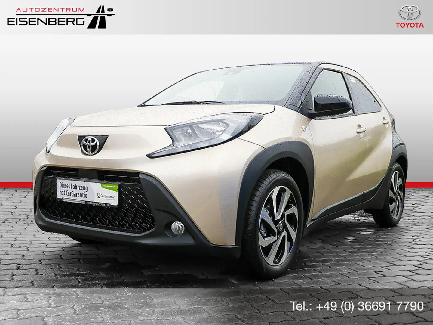Toyota Aygo X 1.0 I-VVT-i Team D SHZ KAMERA ACC Beige - 1