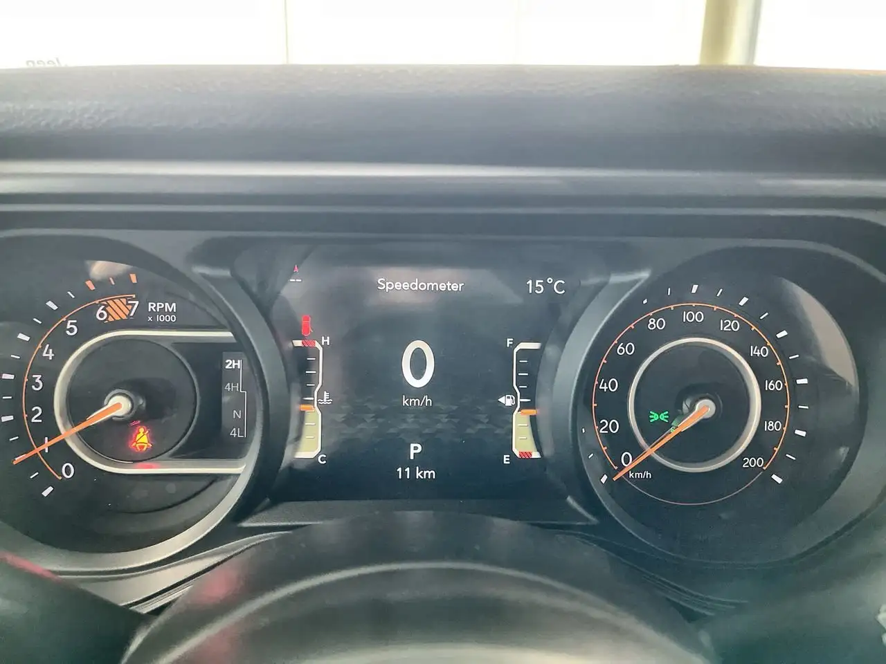 Jeep Wrangler снимка Jeep Wrangler