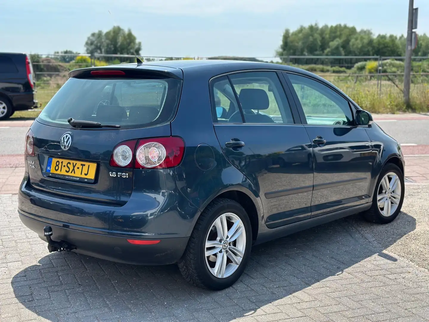Volkswagen Golf Plus 1.6 FSI Comfortline Business clima|netjes! Grijs - 2