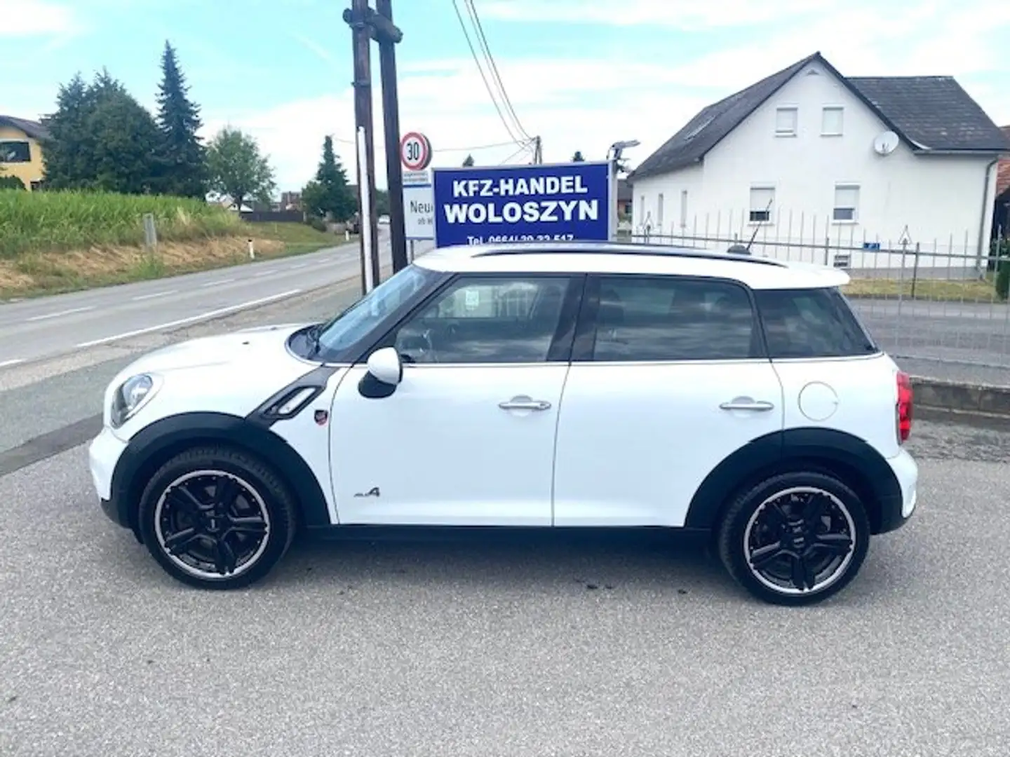 MINI Cooper S Countryman 1,6 ALL4 x4 NEUES PICKERL 3-2026 NAVI LEDER Blanc - 2