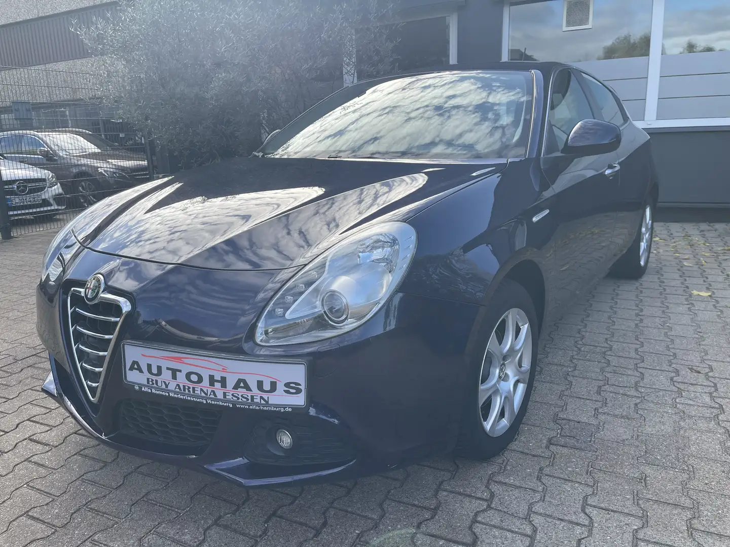 Alfa Romeo Giulietta 1.4 Turbo Turismo 1.Hand Voll Alfa S-Heft Bi-Xenon Blau - 1