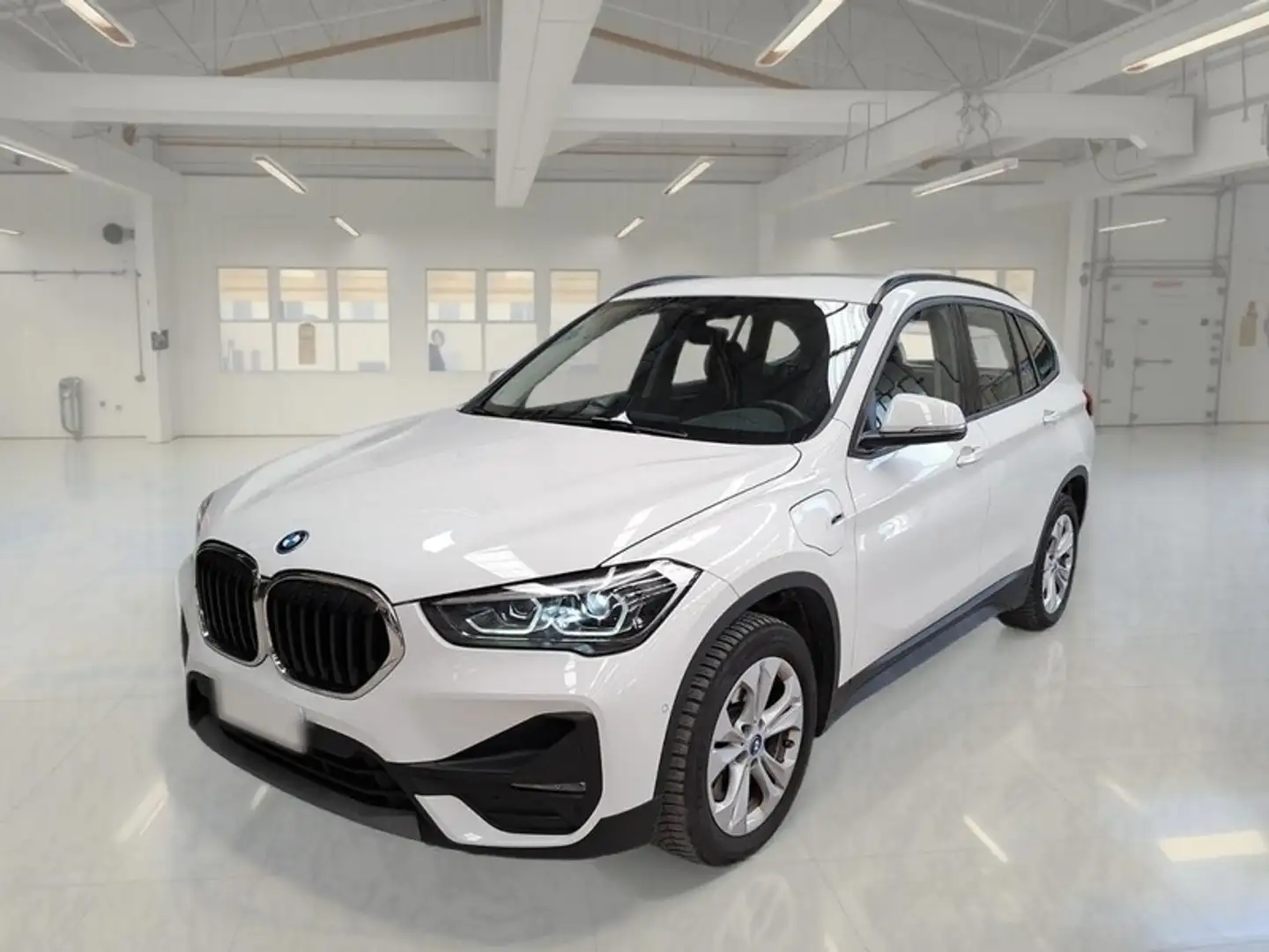 BMW X1 xDrive 25e Business Advantage automatico - 1