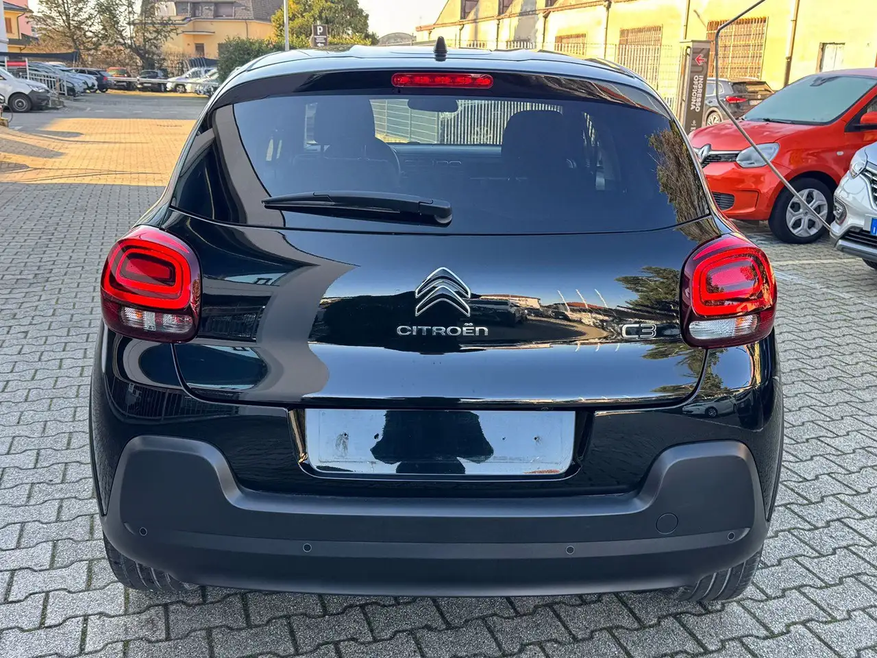 Citroen C3 1.2 PureTech 110cv Max S&S 2