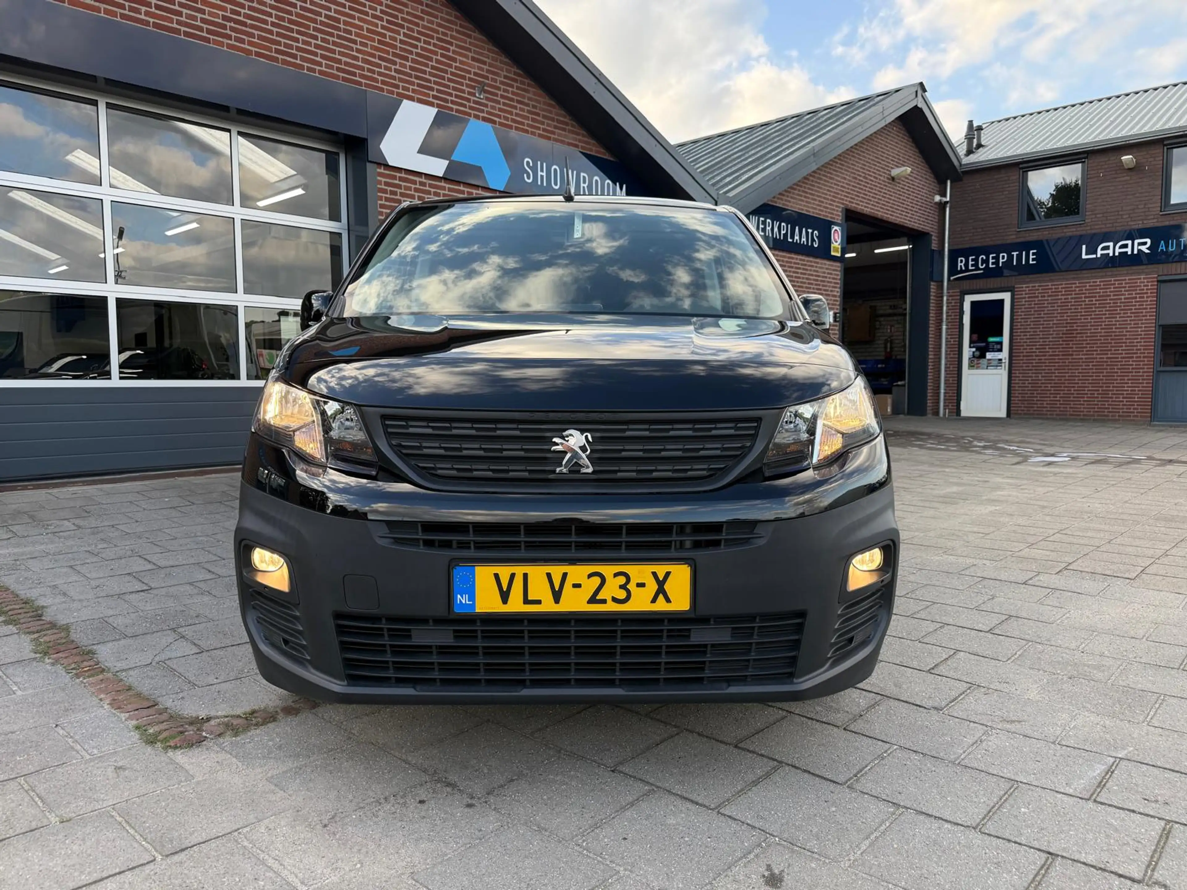 Peugeot Partner 1.5 BlueHDI Premium 3-Zits 1ste Eigenaar | Airco | — photo 4
