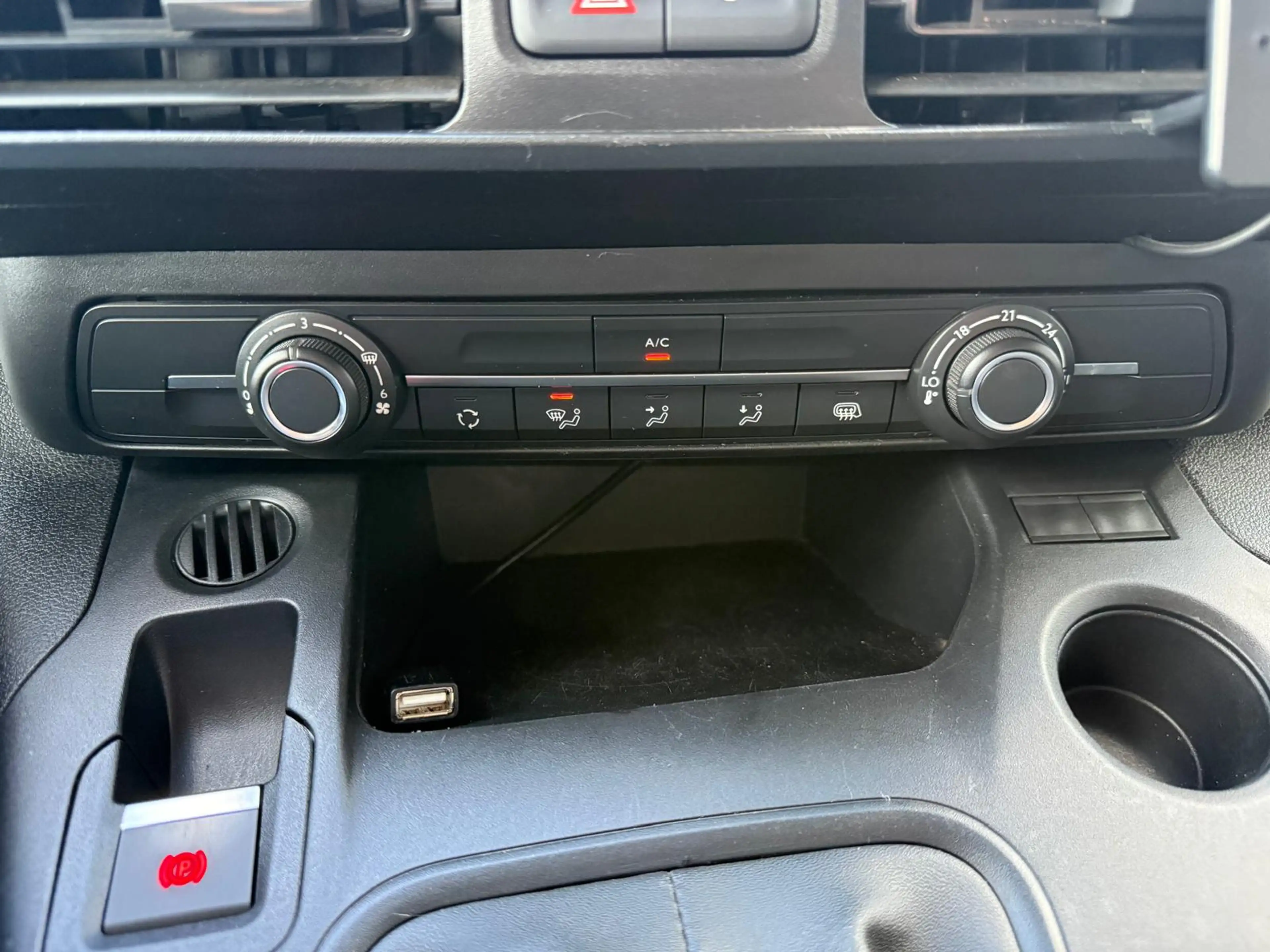 Peugeot Partner 1.5 BlueHDI Premium 3-Zits 1ste Eigenaar | Airco | — photo 19