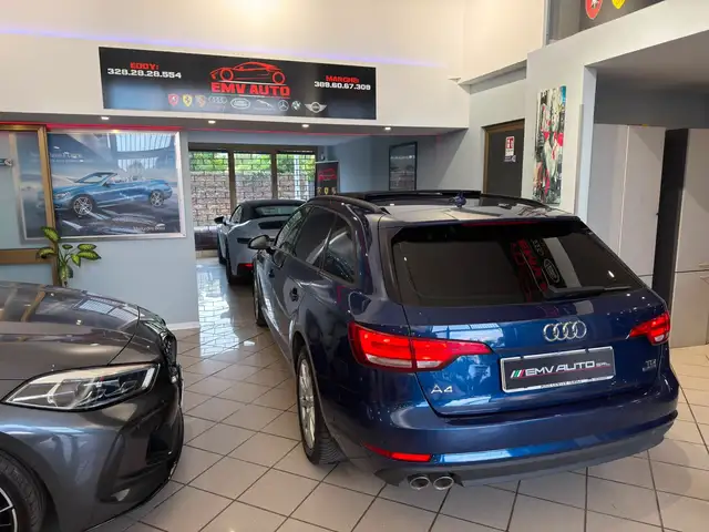 Audi A4 view 15