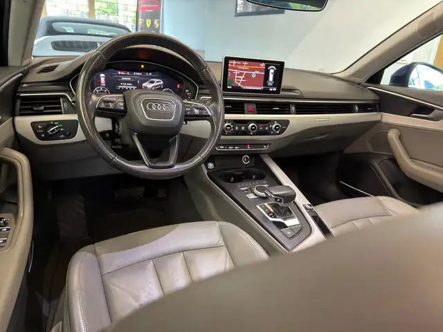 Audi A4 view 9