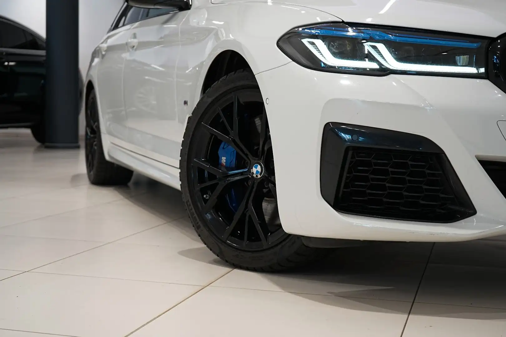 BMW 540 i|M-PAKET|HUD|ACC|KAMERA|MEMO|PANO|H&K|LASER| Blanc - 2