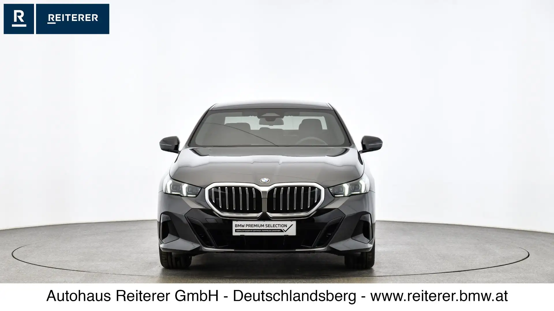BMW 520 520d xDrive Grau - 2