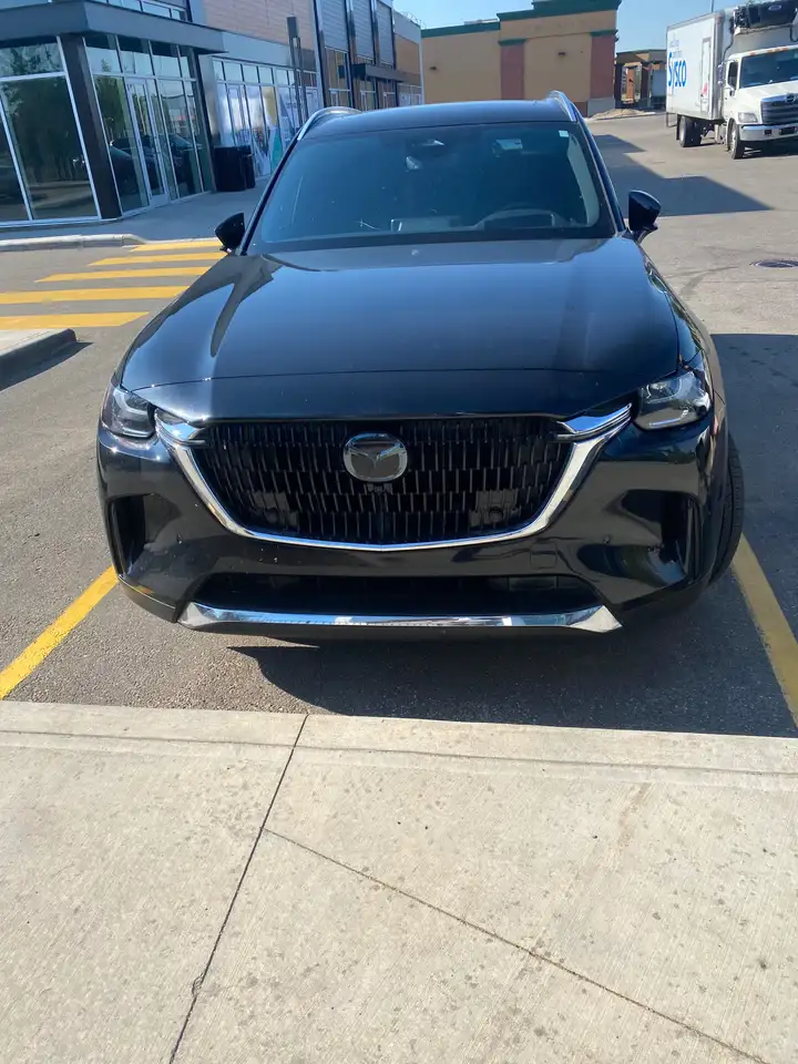 Mazda CX-90 MHEV снимка Mazda CX-90 MHEV