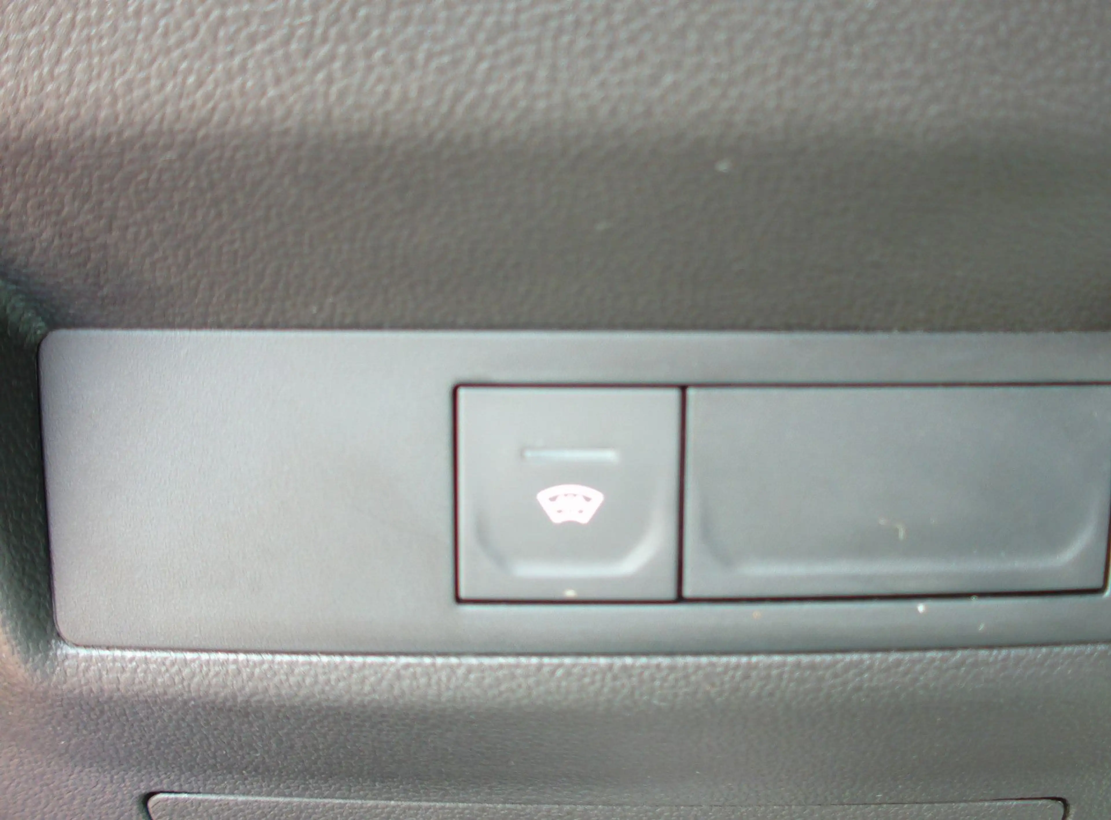 Renault Captur II Edition One.Bose.Teilleder.LED.1.Hand — photo 11