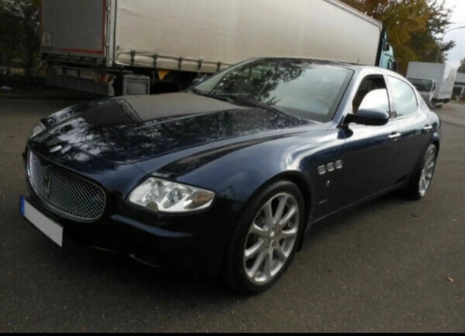 Maserati Quattroporte Executive GT DuoSelect Megavoll,Chauffeur Paket Bleu - 1