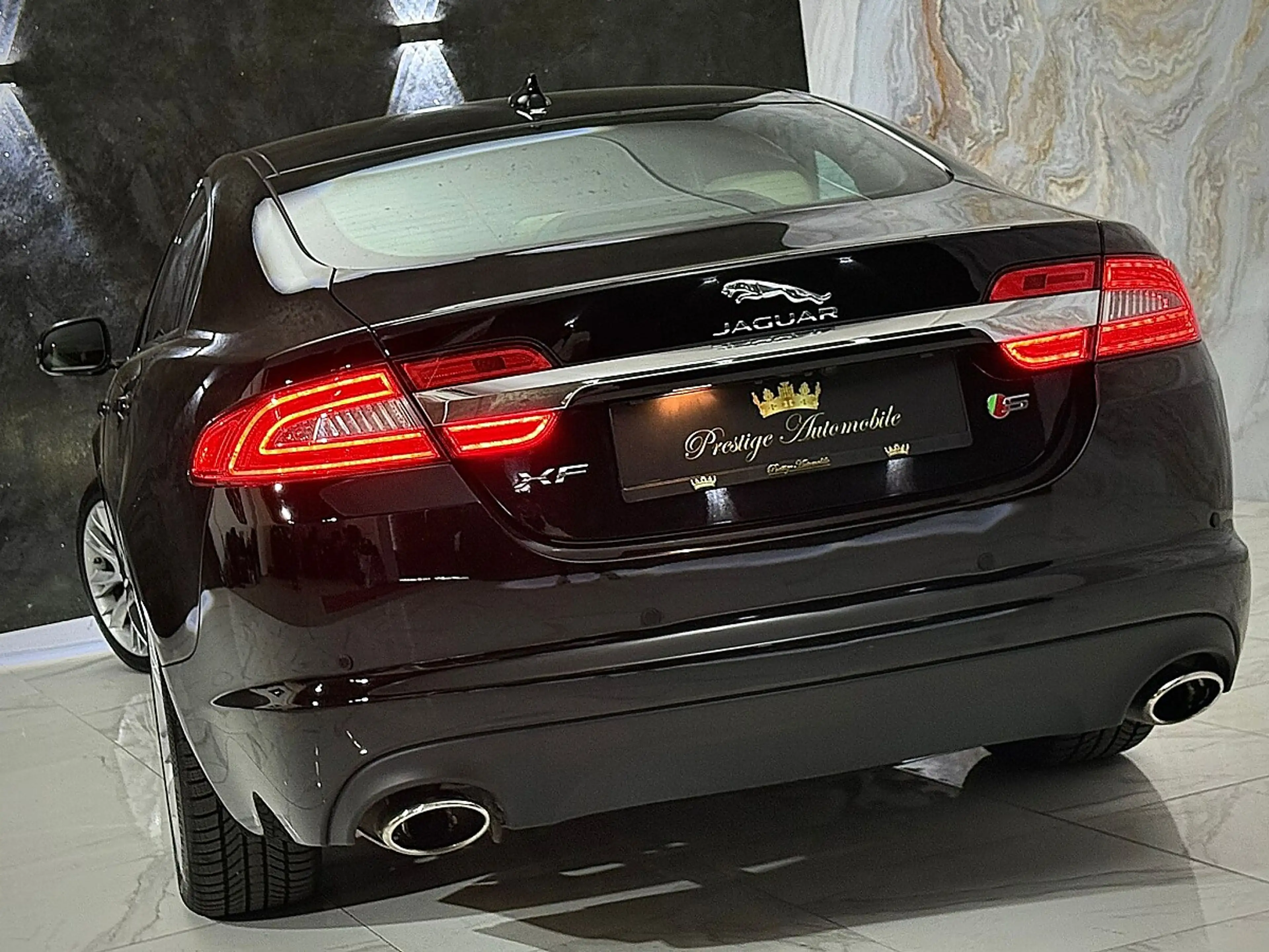 Jaguar XF 3,0 Diesel S Luxury * 1.BESITZ * PERFEKTER ZUST... — photo 14