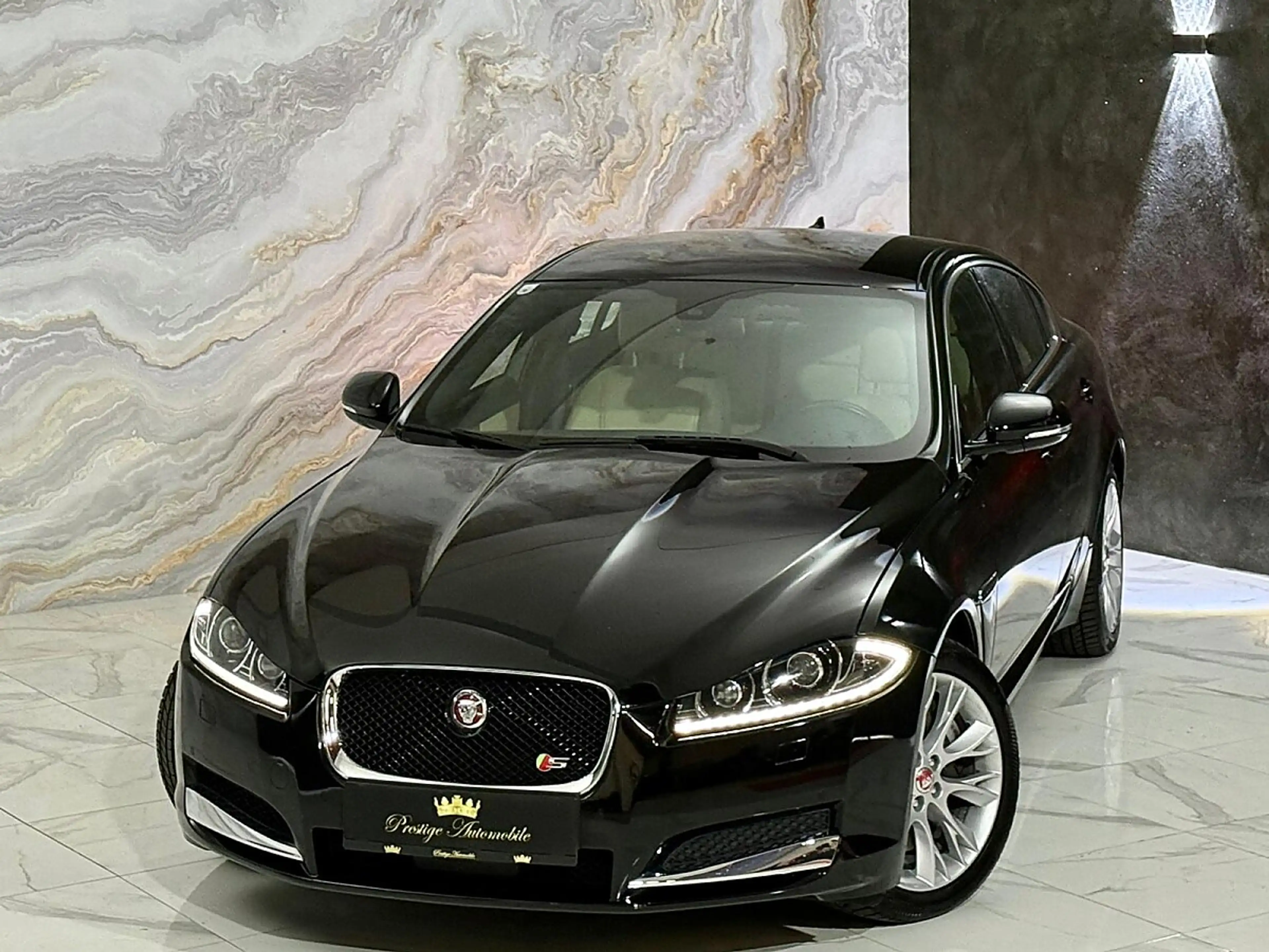 Jaguar XF 3,0 Diesel S Luxury * 1.BESITZ * PERFEKTER ZUST... — photo 6