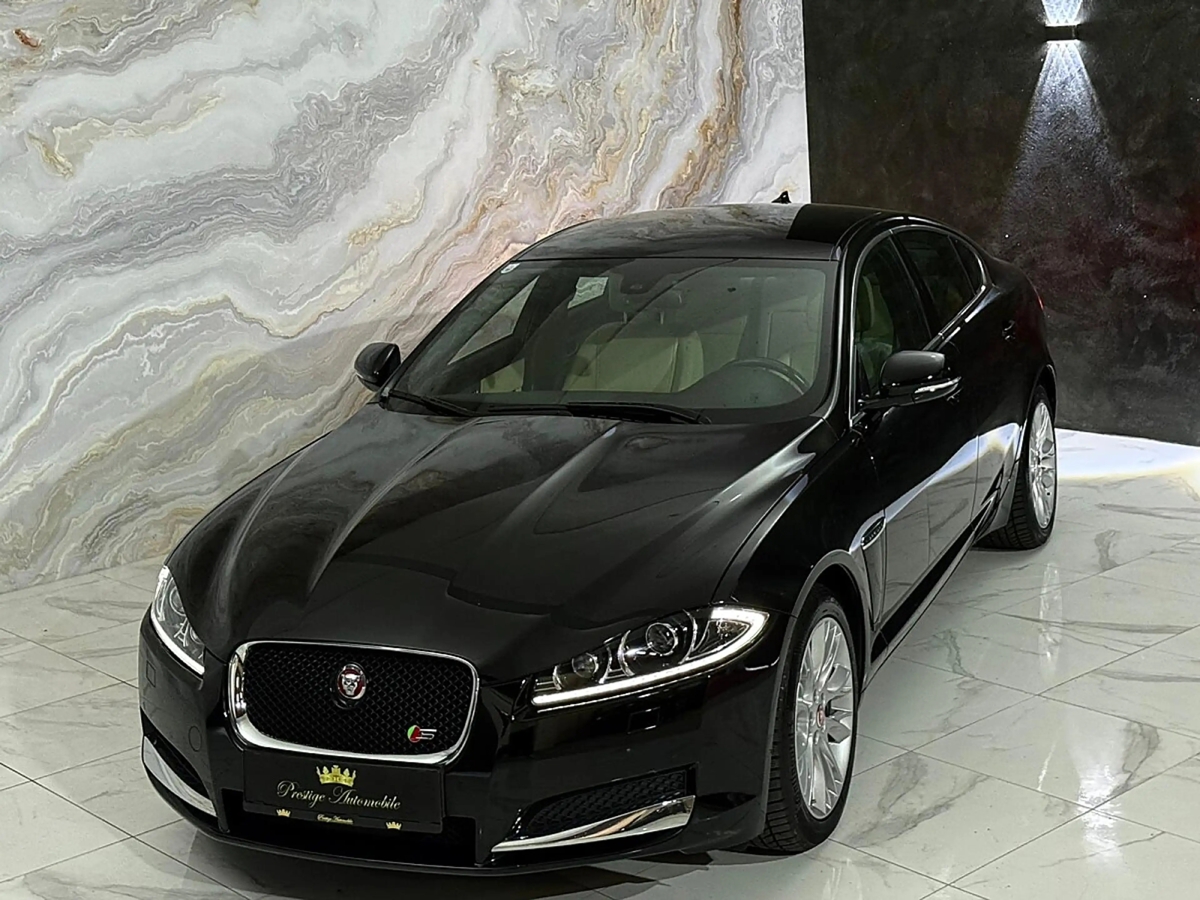 Jaguar XF 3,0 Diesel S Luxury * 1.BESITZ * PERFEKTER ZUST... — photo 8