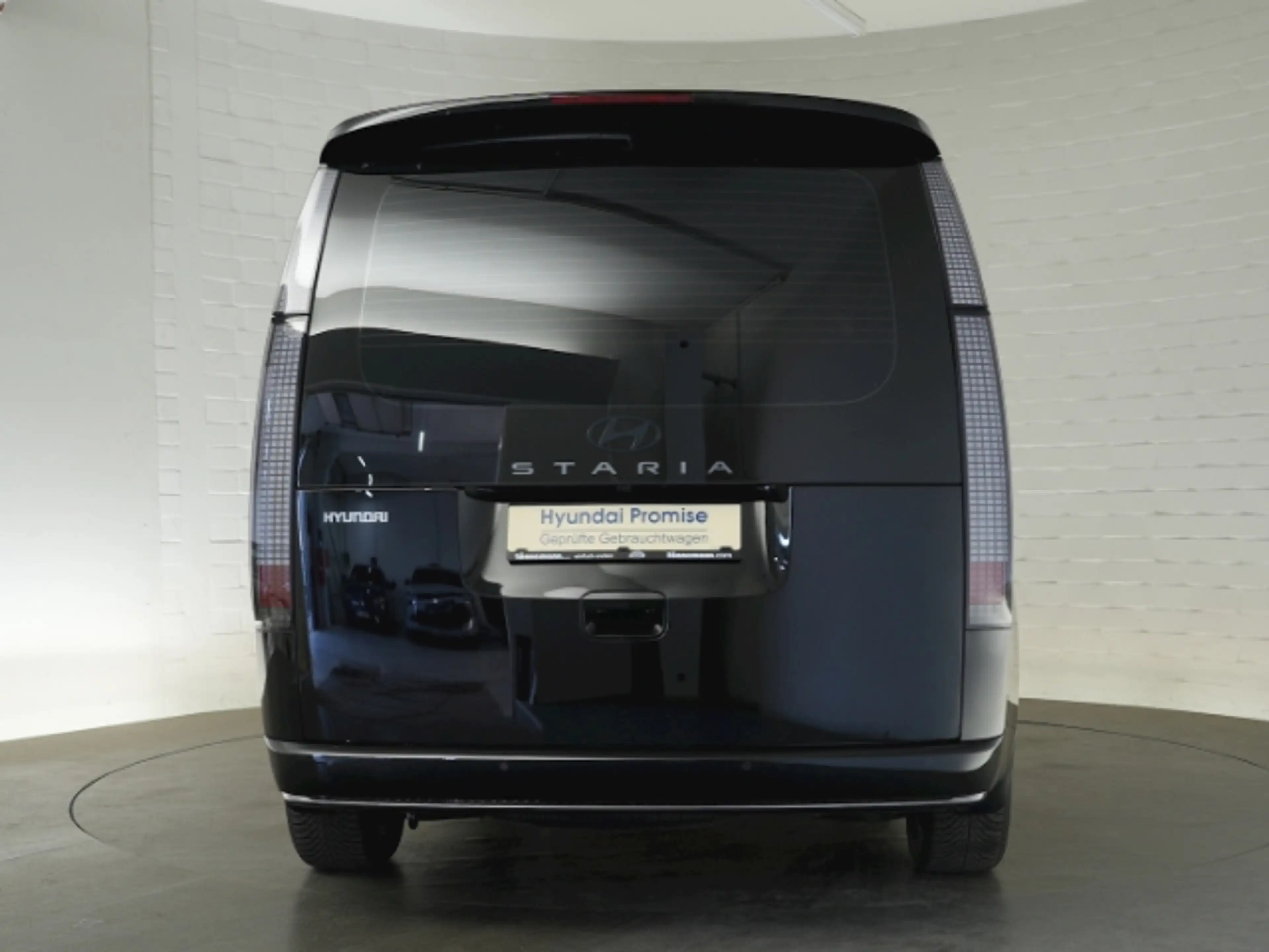 Hyundai STARIA HEV SIGNATURE AT 7-SITZER+VOLL LED+NAVI+360 GRAD K — photo 8