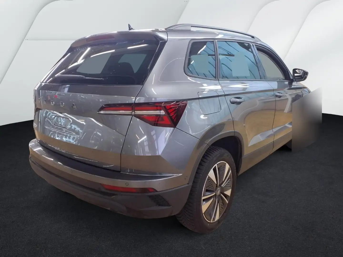 Skoda Karoq Selection 1.5 TSI DSG *AHK*PANO*MATRIX*360 Grau - 2