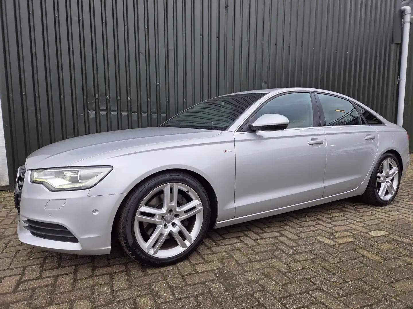 Audi A6 Limousine 3.0 TDI quattro LEDER SCHUIFDAK Schwarz - 2