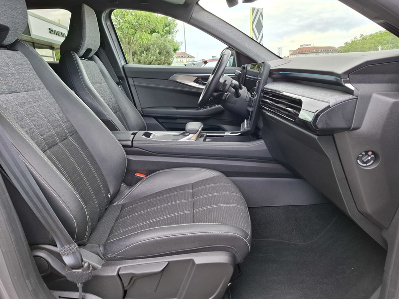 Renault Austral Techno Mild Hybrid 160 Automatik — photo 13