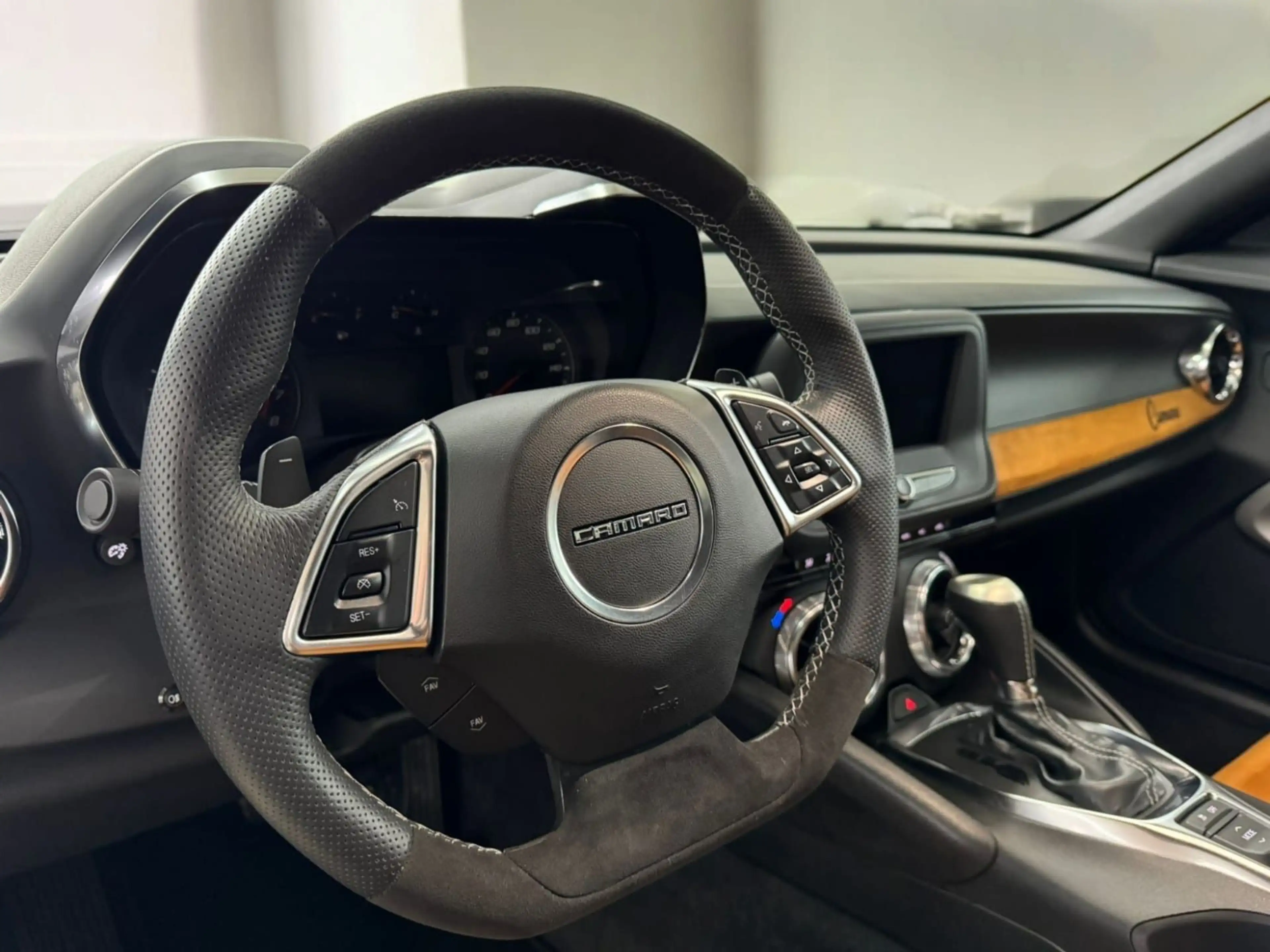 Chevrolet Camaro 2.0 TURBO ZL1 — photo 14