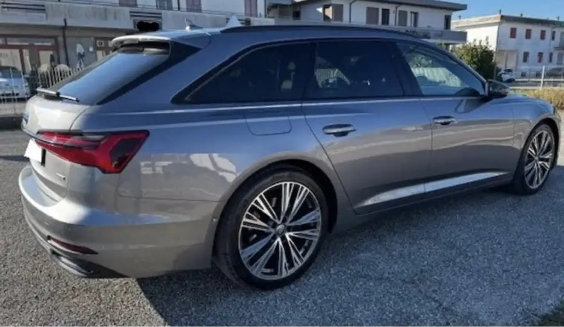 Audi A6 Avant 45 3.0 TDI quattro tiptronic Business Sport Gris - 2