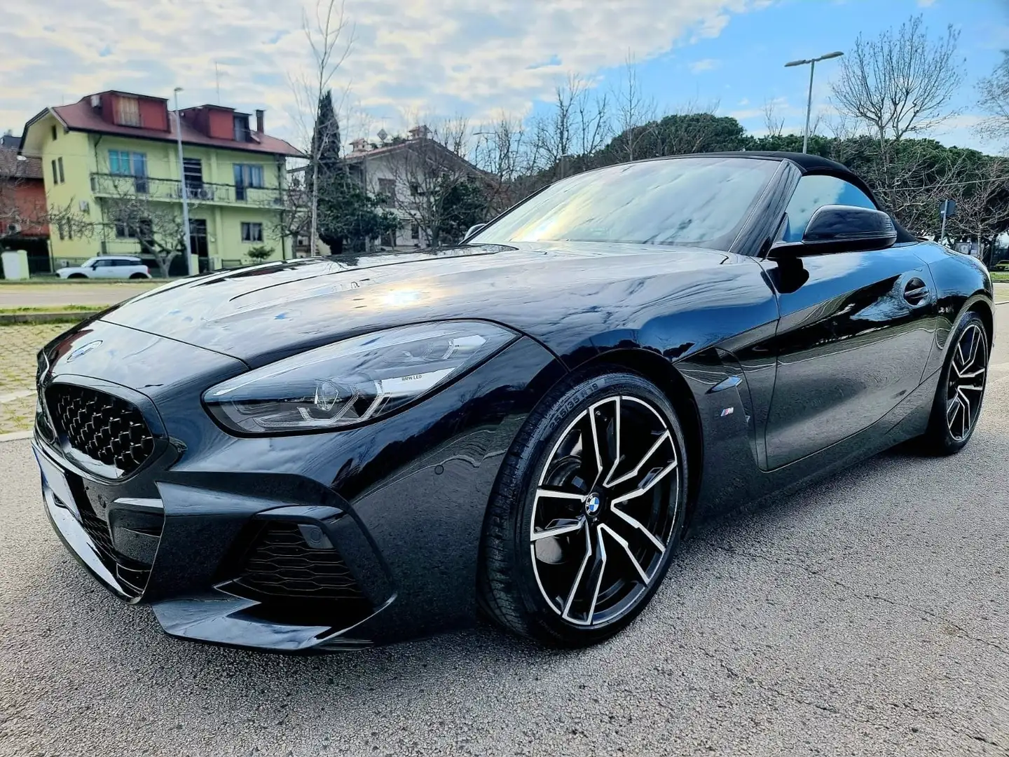 BMW Z4 Z4 sDrive 20i Msport auto Black Pack Fekete - 1