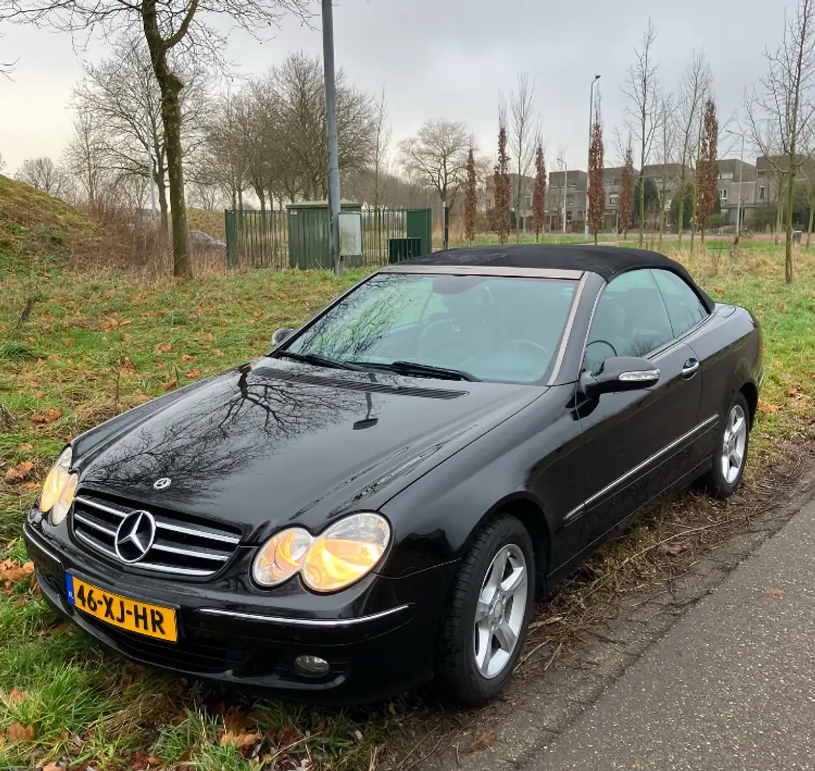 Mercedes-Benz CLK 200 K. Avantgarde Noir - 1